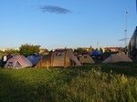 Wronki. Tym razem nocleg mielimy na duej ce koo boiska „Orlika” i miejsca wodowania kajakw nad Wart.