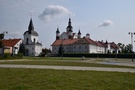 Supraśl. Na parkingu przy Monasterze czekała na nas przewodniczka.