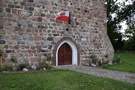Kłodowo. XIII-wieczny granitowy kościół pw. Wniebowzięcia NMP.