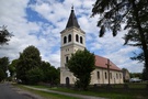Dolsk. Zbudowany w latach 1740-41 kościół pw. Matki Boskiej Częstochowskiej.